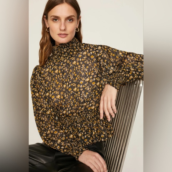 MINKPINK Tops - MINKPINK - Mira Shirred Blouse - Size Medium NWT